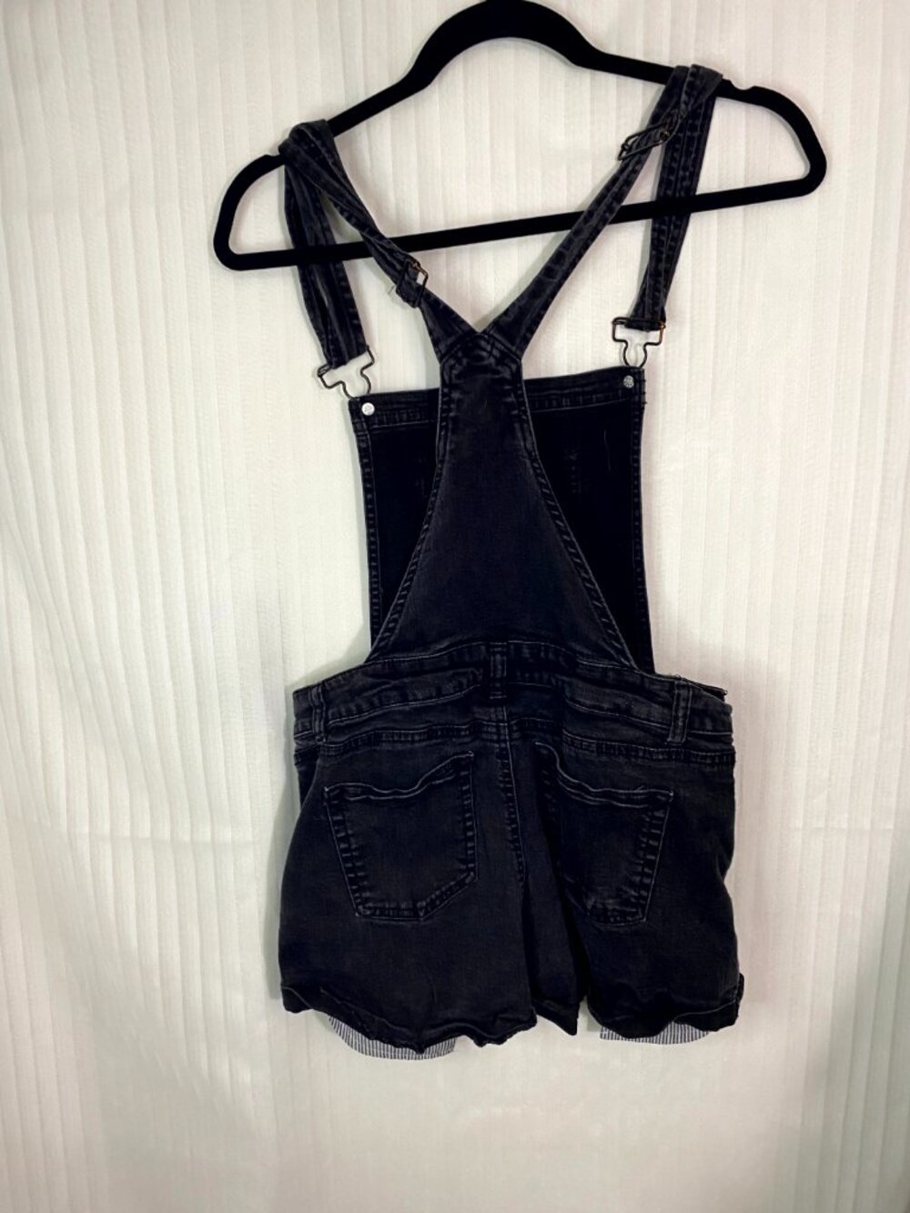 Wax Jean Black Denim Short Overalls Women’s Size L Distressed Bib Shorts Adjusta - Picture 6 of 7